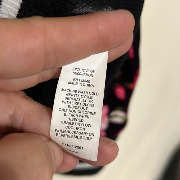 Jacket - Picture 3 of 4